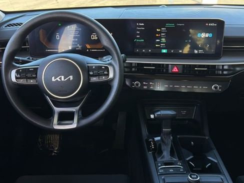 Used 2025 Kia K5 LXS FWD image 17
