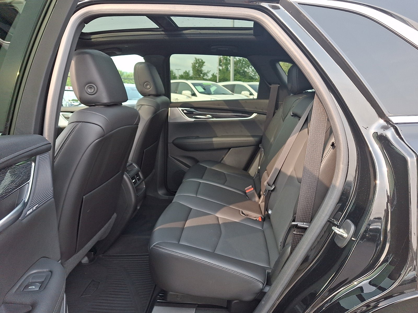 Certified 2023 Cadillac XT5 Premium Luxury AWD/4WD image 23