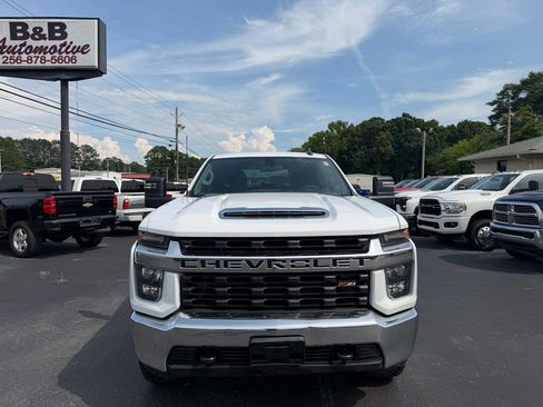 Used 2021 Chevrolet Silverado 2500 LT w/ Z71 Off-Road Package AWD/4WD image 2