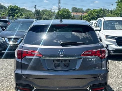 Used 2018 Acura RDX AWD image 3