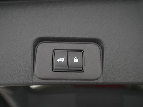 Certified 2024 Nissan Rogue SV w/ SV Premium Package image 14