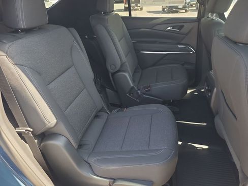 New 2026 Chevrolet Traverse LT w/ Midnight/Sport Edition FWD image 28