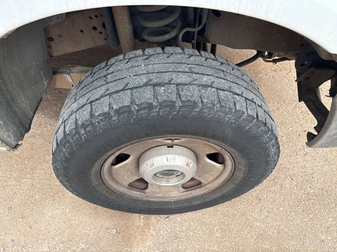 Used 2007 Ford F250 XL image 11