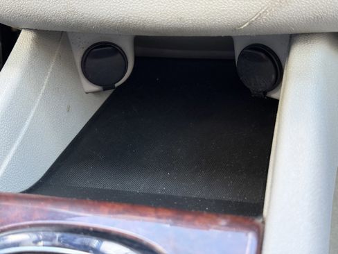 Used 2010 Chevrolet Impala LT w/ Luxury Edition Package image 22