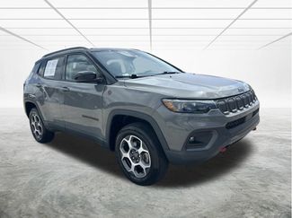 Used 2022 Jeep Compass Trailhawk w/ Trailhawk Elite Group AWD/4WD video 2