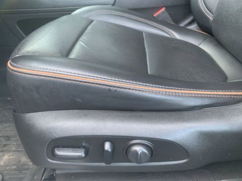 Used 2021 GMC Acadia AT4 w/ Technology Package image 13