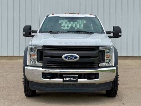 Certified 2019 Ford F550 4x4 Crew Cab Super Duty image 9