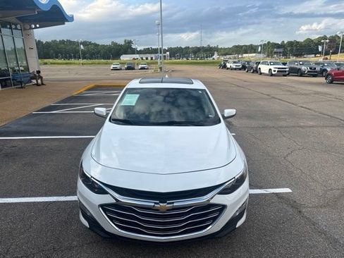 Used 2024 Chevrolet Malibu LT FWD image 6