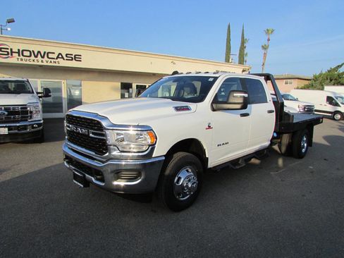 Used 2024 RAM 3500 SLT w/ Quick Order Package 2YG SLT image 4