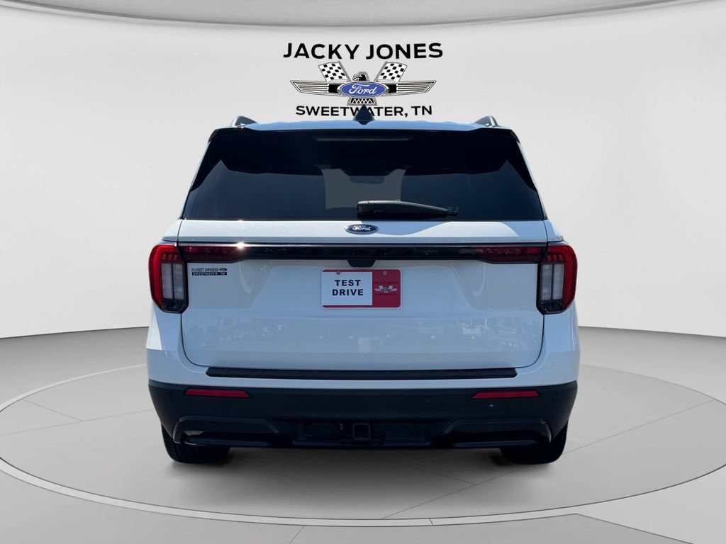Used 2025 Ford Explorer ST-Line w/ Premium Package RWD image 4