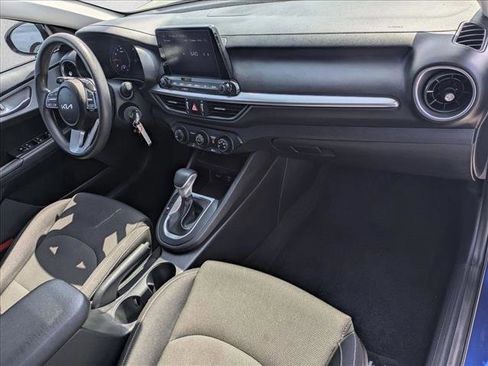 Used 2023 Kia Forte LXS FWD image 20