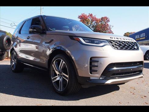 Used 2023 Land Rover Discovery HSE R-Dynamic image 7