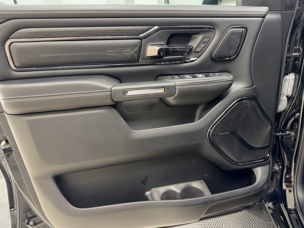 Used 2023 RAM 1500 Limited AWD/4WD image 14