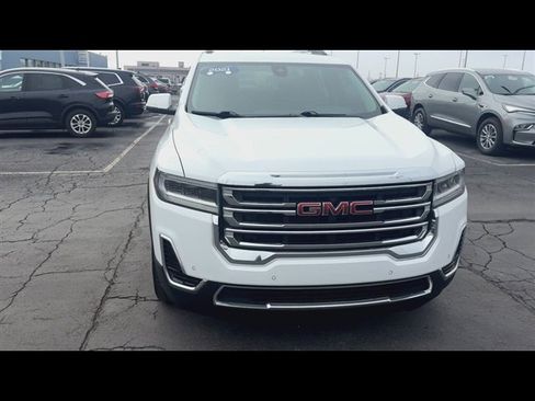 Used 2021 GMC Acadia SLE w/ Driver Convenience Package image 3