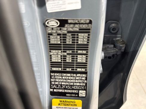 Used 2020 Land Rover Range Rover Evoque First Edition image 90