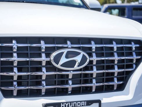 New 2026 Hyundai Venue FWD image 10
