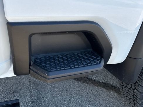 New 2026 GMC Sierra 2500 Denali Ultimate w/ Max Trailering Package image 14