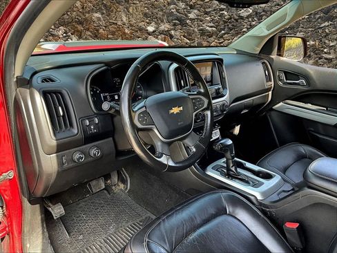 Used 2018 Chevrolet Colorado ZR2 image 12