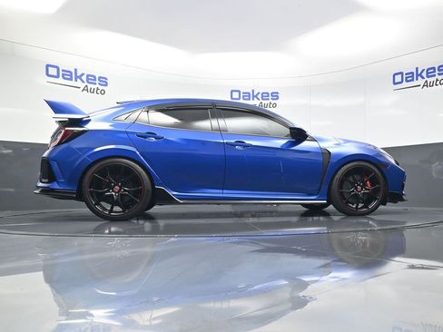 Used 2019 Honda Civic Type R image 40