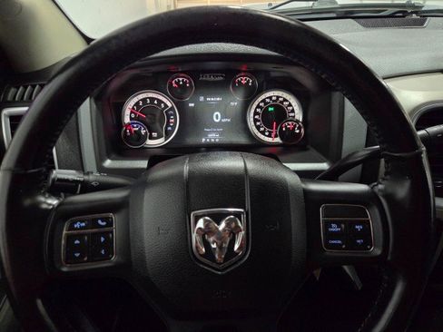 Used 2018 RAM 2500 Big Horn image 43