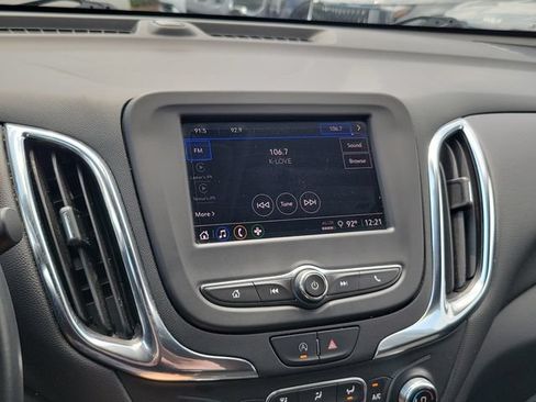 Used 2022 Chevrolet Equinox LT FWD image 19