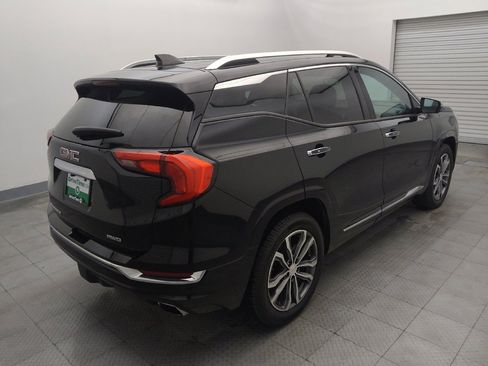 Used 2018 GMC Terrain Denali w/ Advanced Safety Package AWD/4WD image 9