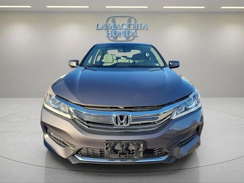 Used 2017 Honda Accord EX-L image 8