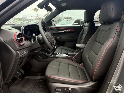 New 2026 Chevrolet TrailBlazer RS w/ Driver Confidence Package image 9