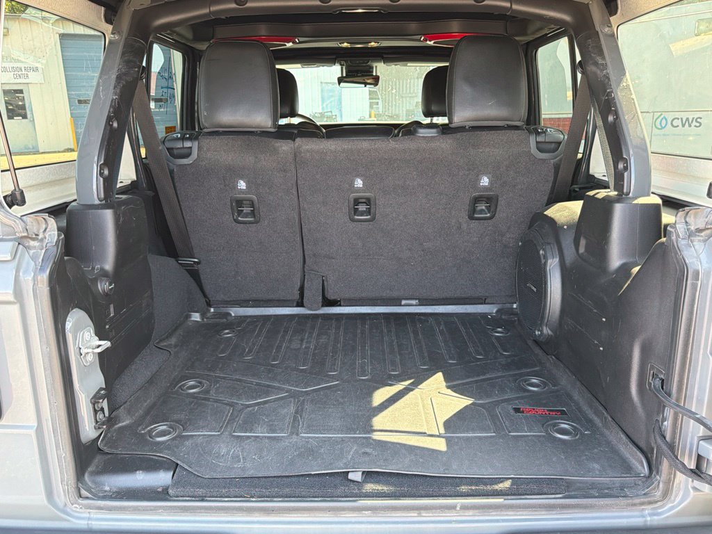 Used 2019 Jeep Wrangler Unlimited Rubicon AWD/4WD image 22