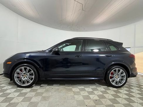 Used 2016 Porsche Cayenne GTS AWD/4WD image 4