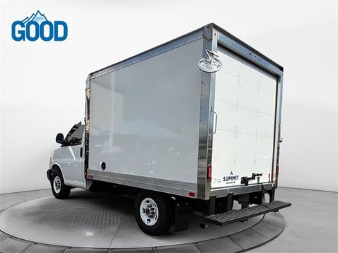 Used 2022 GMC Savana 3500 w/ Power Convenience Package image 3