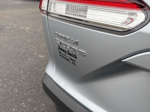 Used 2025 Toyota Corolla Cross L image 39