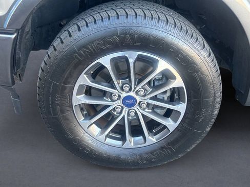 Used 2018 Ford F150 Lariat image 9