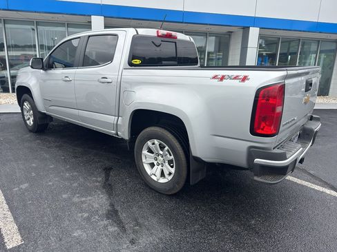Used 2019 Chevrolet Colorado LT w/ LT Convenience Package AWD/4WD image 6