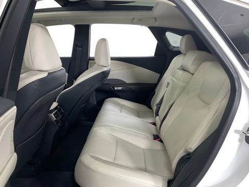 Used 2024 Lexus RX 350 w/ Convenience Package AWD/4WD image 32