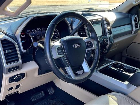 Used 2019 Ford F250 Lariat w/ Lariat Ultimate Package image 14