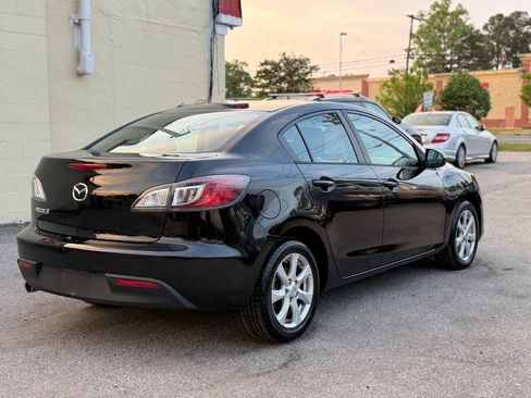 Used 2011 MAZDA MAZDA3 i Touring image 7