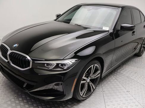 Used 2023 BMW 330i Sedan w/ Premium Package RWD image 2