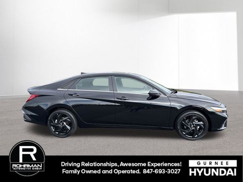 New 2026 Hyundai Elantra SEL Sport Premium w/ Cargo Package FWD image 10