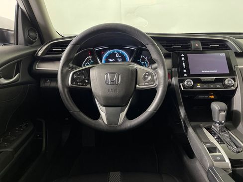 Used 2018 Honda Civic EX image 15