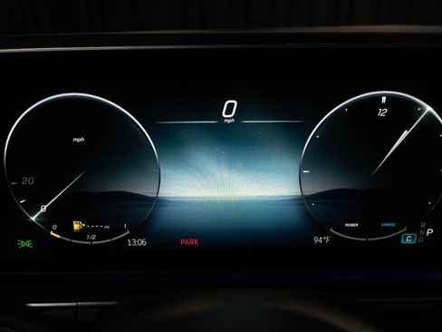 New 2026 Mercedes-Benz GLE 450 4MATIC image 25