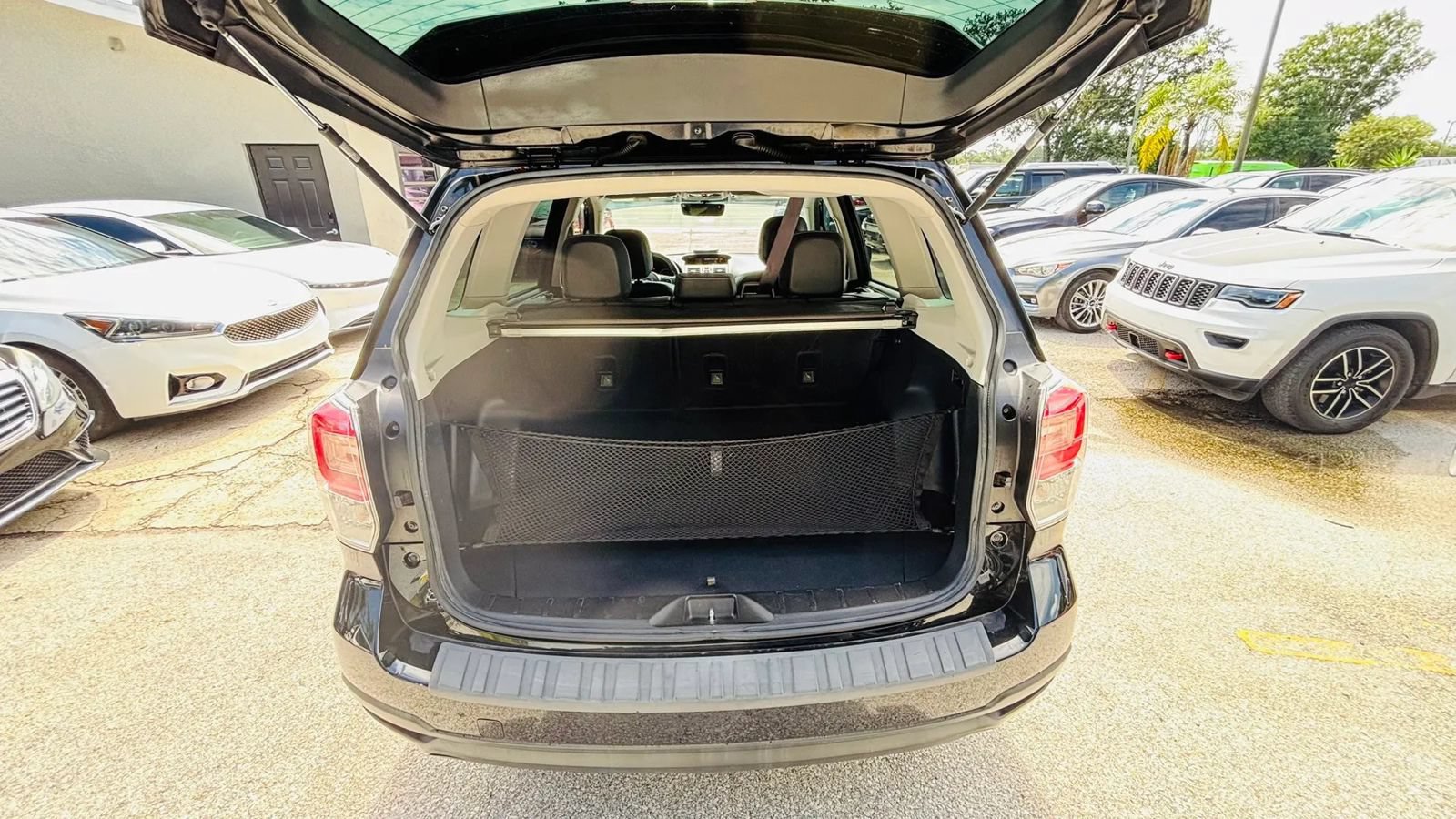 Used 2018 Subaru Forester 2.5i Premium w/ Popular Package #2A AWD/4WD image 19