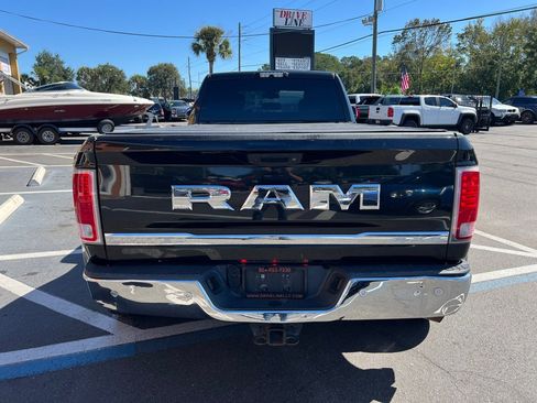 Used 2018 RAM 3500 Laramie Longhorn w/ Max Tow Package image 9