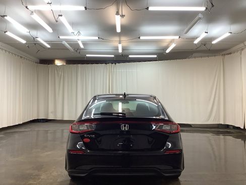 Used 2024 Honda Civic EX-L image 7