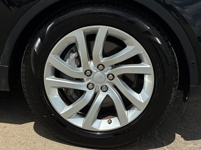 Used 2020 Land Rover Discovery HSE AWD/4WD image 31