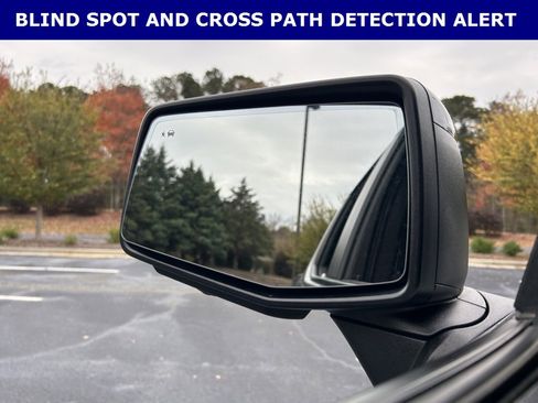 Used 2023 Chevrolet Silverado 1500 ZR2 w/ Technology Package image 8