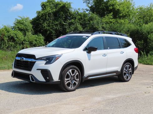 Used 2024 Subaru Ascent Touring AWD/4WD image 26