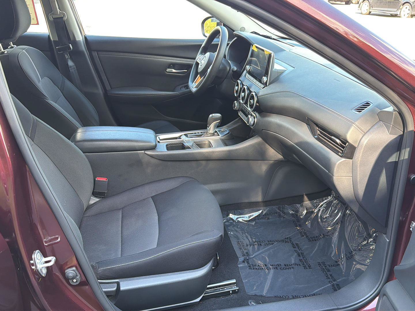 Used 2025 Nissan Sentra SV FWD image 13