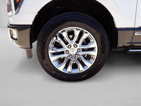 Certified 2024 Ford F150 King Ranch w/ FX4 Off-Road Package AWD/4WD image 7