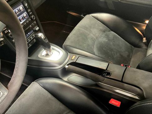 Used 2012 Porsche 911 Carrera GTS image 19